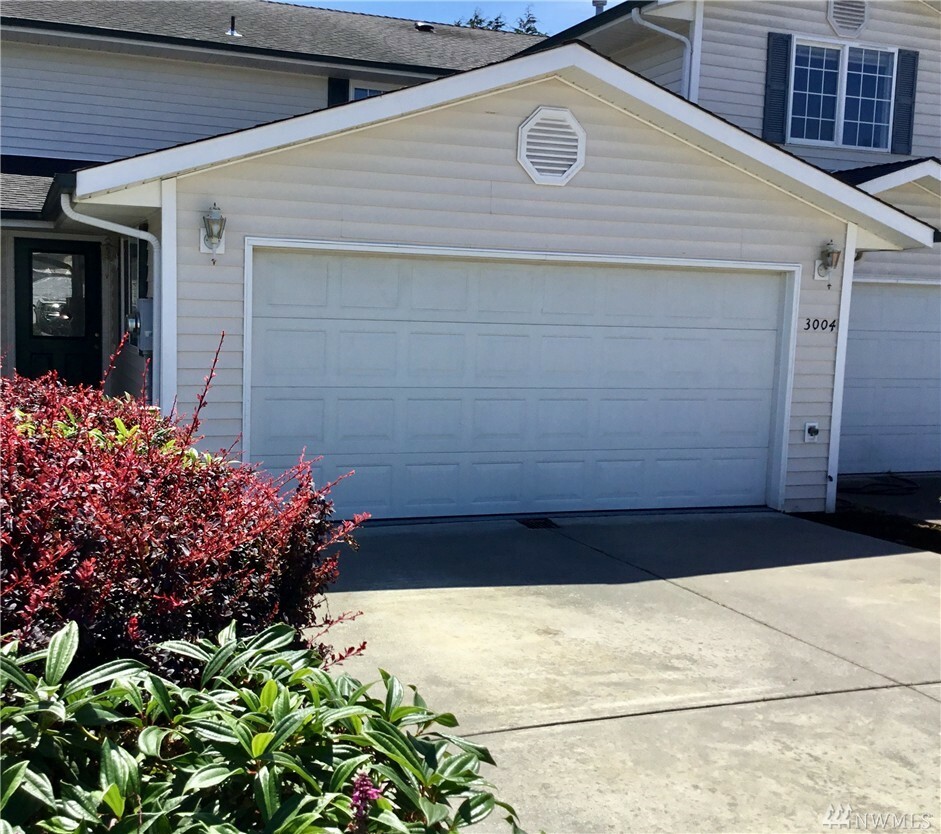 Property Photo:  3004 Eastwind St  WA 98273 