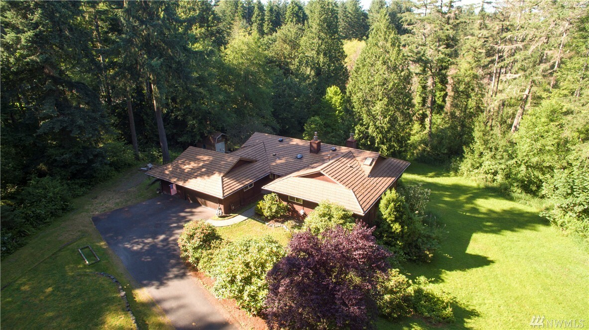 Property Photo:  9007 Allen Point Rd NW  WA 98335 