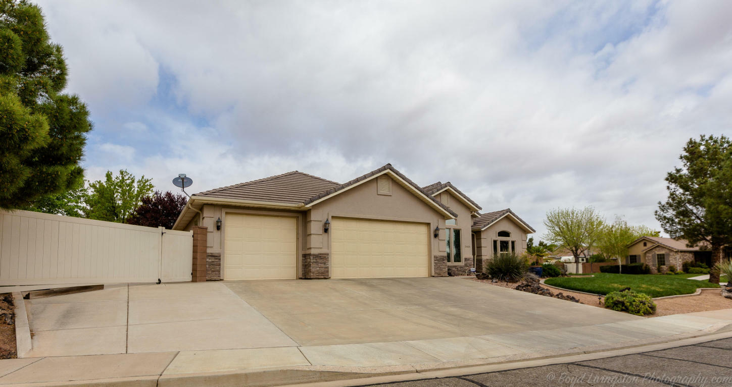 Property Photo:  2464 Catawba Cir  UT 84765 