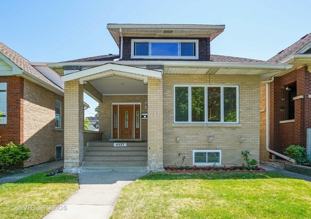 Property Photo:  4937 Kilbourn Avenue  IL 60630 