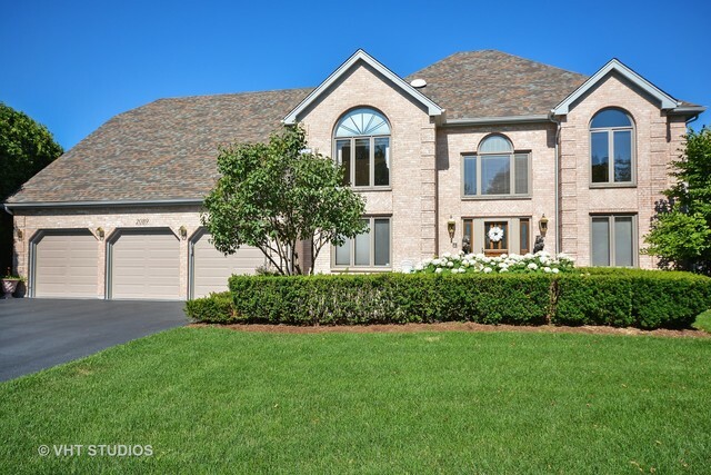 Property Photo:  2089 Persimmon Court  IL 60564 