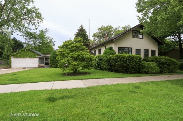 Property Photo: 1165 N McKinley Road IL 60045