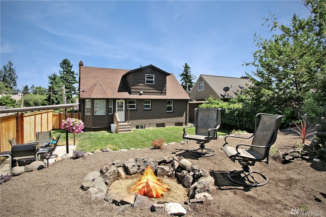 Property Photo:  3518 N Verde St  WA 98407 