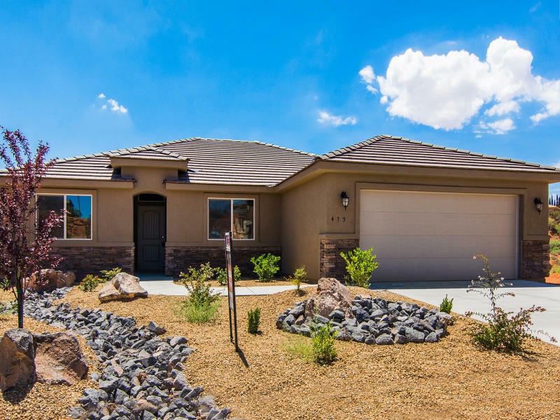 Property Photo:  475 N Creek Ridge Dr  UT 84780 