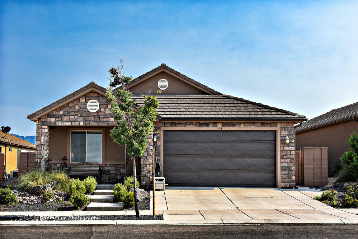 Property Photo:  758 W 350 North  UT 84737 