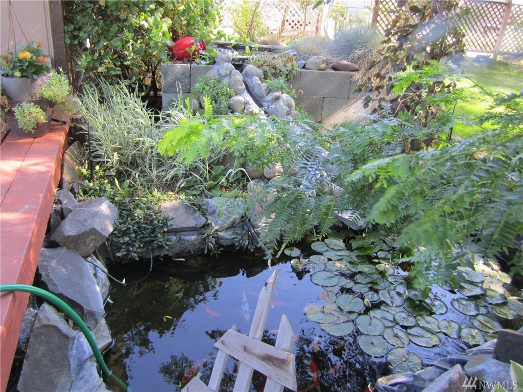 Property Photo: 2246 NW Rd 11.7 WA 98823