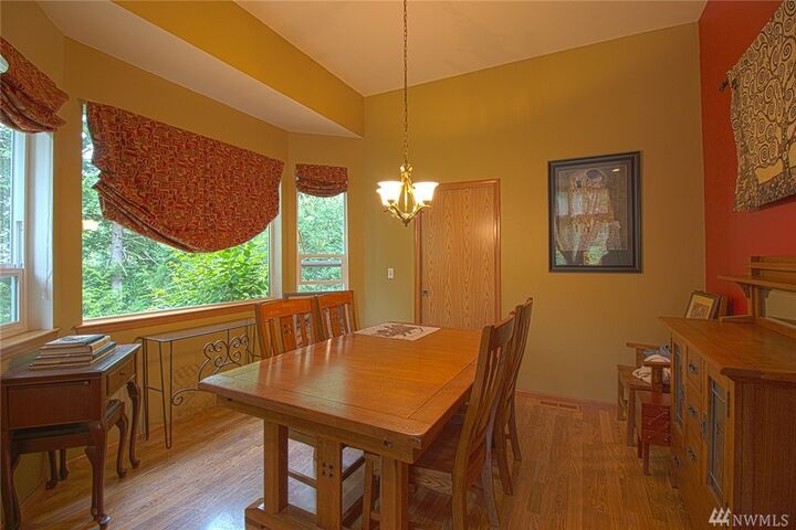 Property Photo:  8806 NW Shontel Ct  WA 98383 