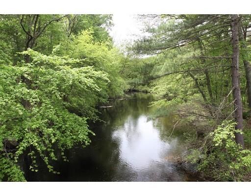 Property Photo:  62 Rogerson Crossing 62  MA 01569 