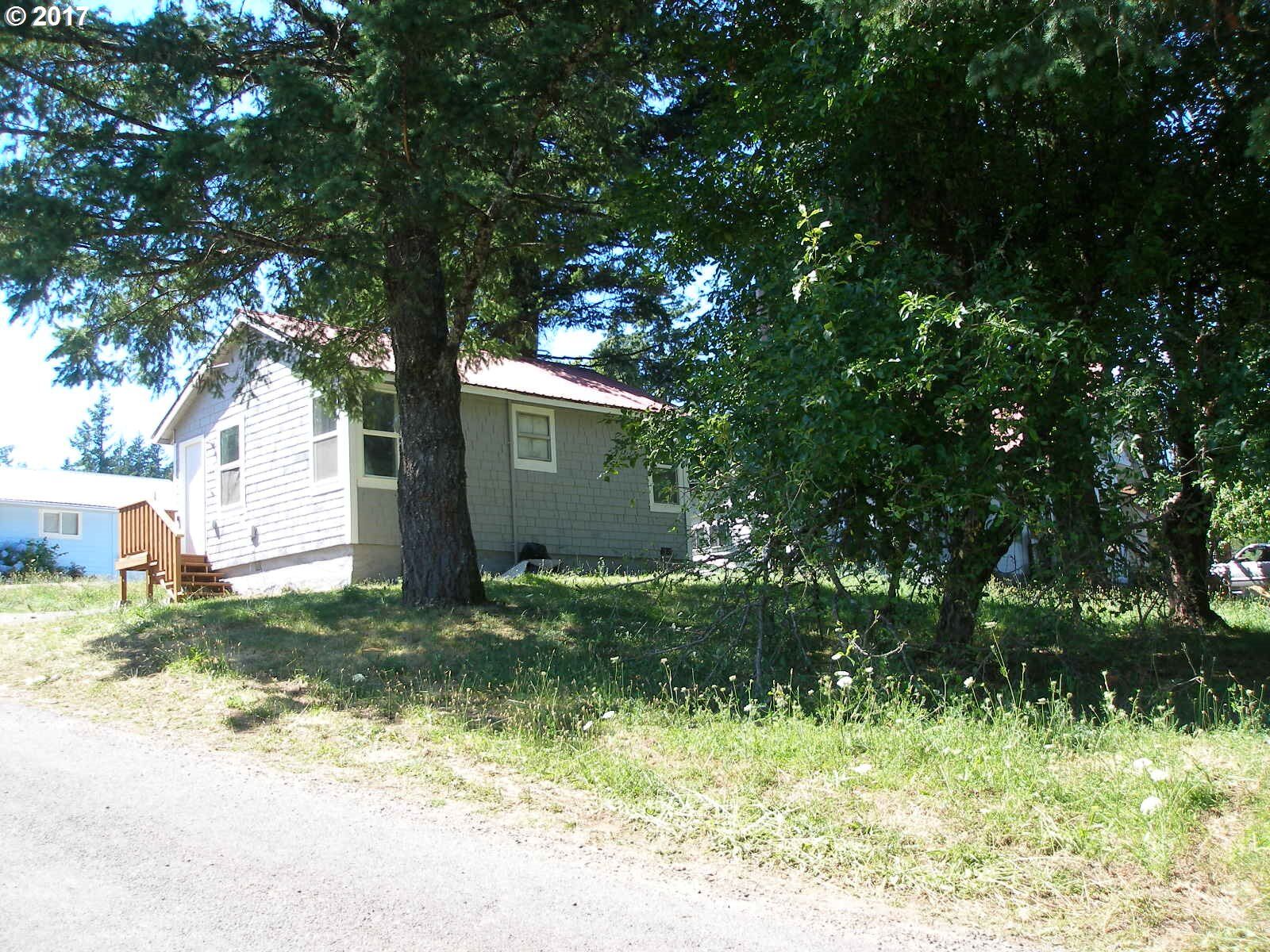 Property Photo: 75 NW Thomas St WA 98648