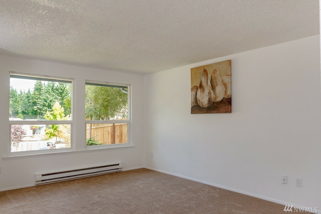 Property Photo: 3309 Hillington Ct SE WA 98366