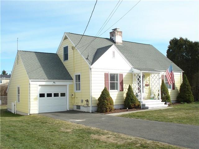 Property Photo: 210 York Street CT 06615