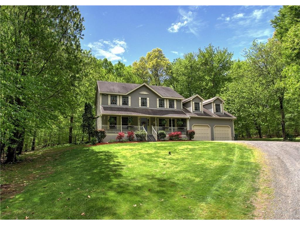 Property Photo: 904 Trillium Court CT 06477