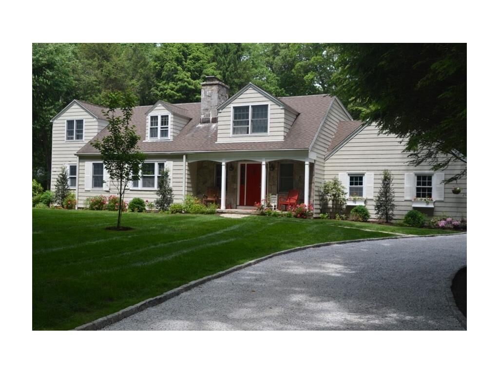 Property Photo:  24 Pinewood Road  CT 06903
