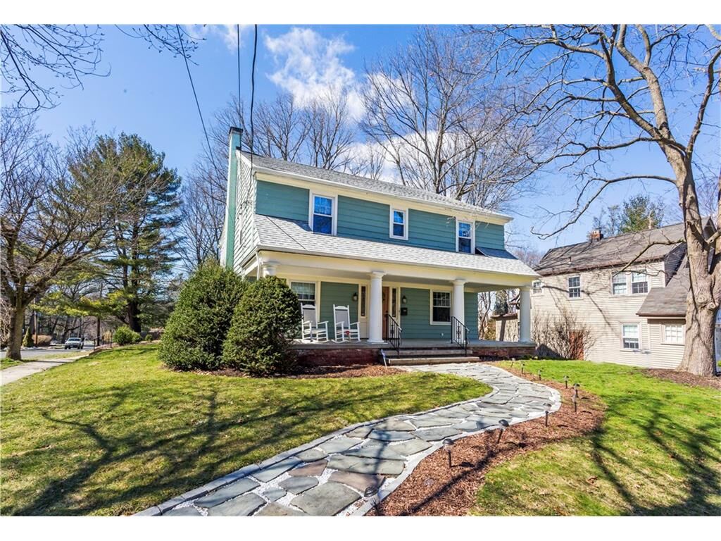 Property Photo:  275 Marvelwood Drive  CT 06515 