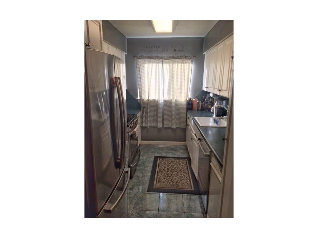 Property Photo:  20 Stonegate  CT 06405 