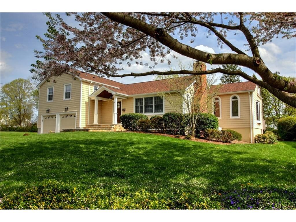 Property Photo:  36 Adams Avenue  CT 06460 