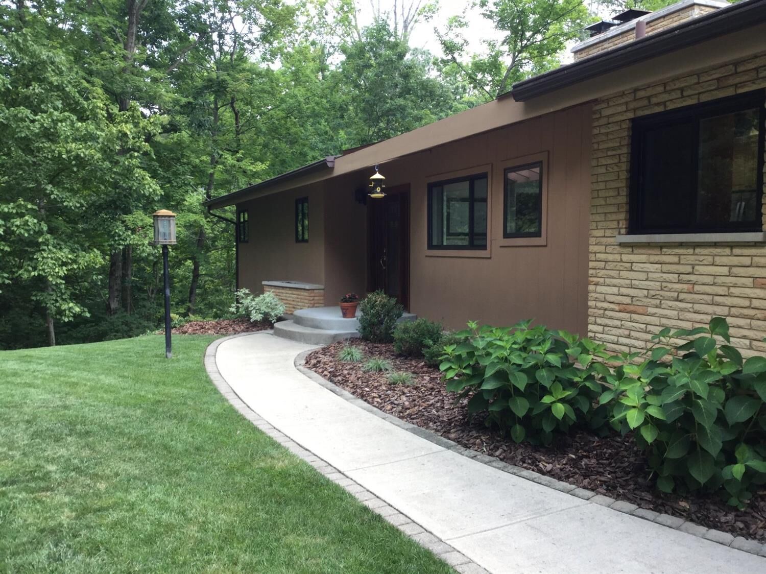 Property Photo: 904 Oregon Trail OH 45215