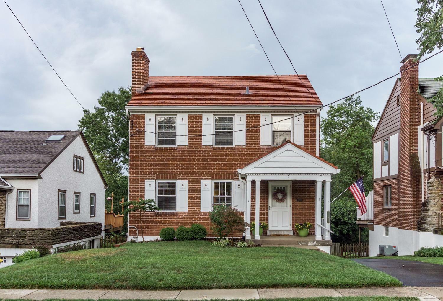 Property Photo: 1124 Paxton Avenue OH 45208