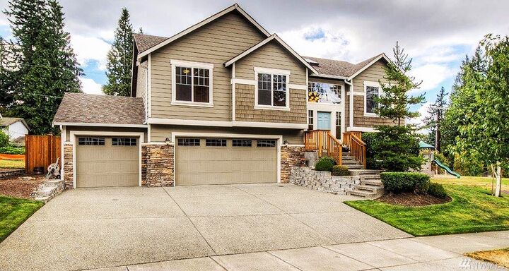 13810 17th Ave W  Lynnwood WA 98087 photo