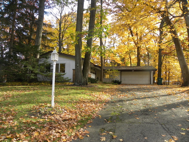 Property Photo:  29 Lincolnshire Drive  IL 60069 