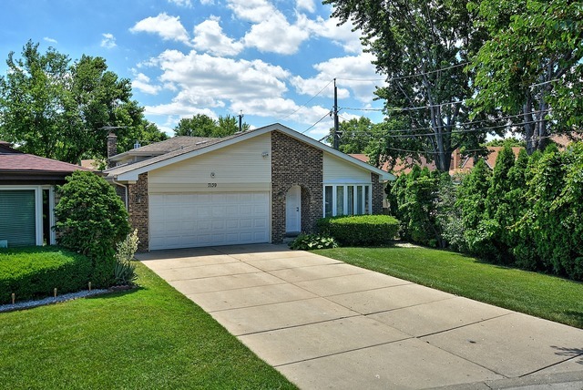 Property Photo:  7139 Sioux Court  IL 60646 