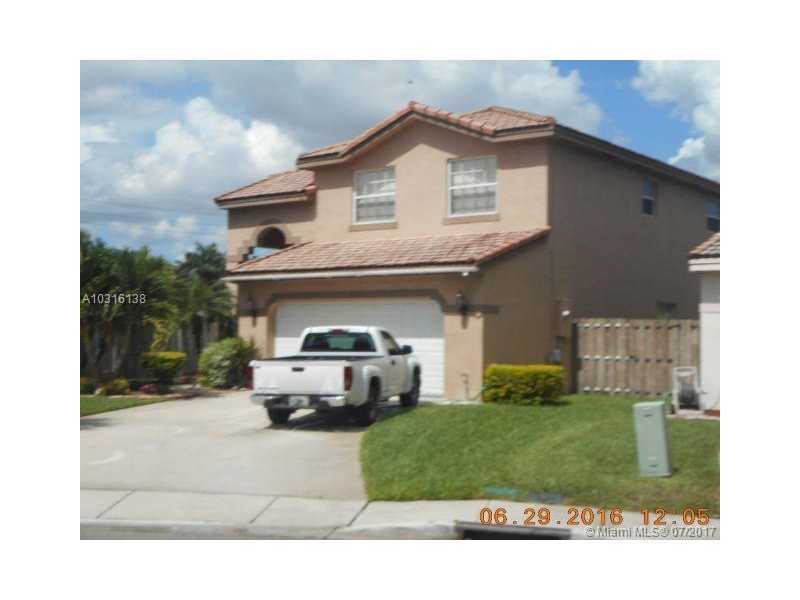 Property Photo:  1596 SW 106th Ave  FL 33025 