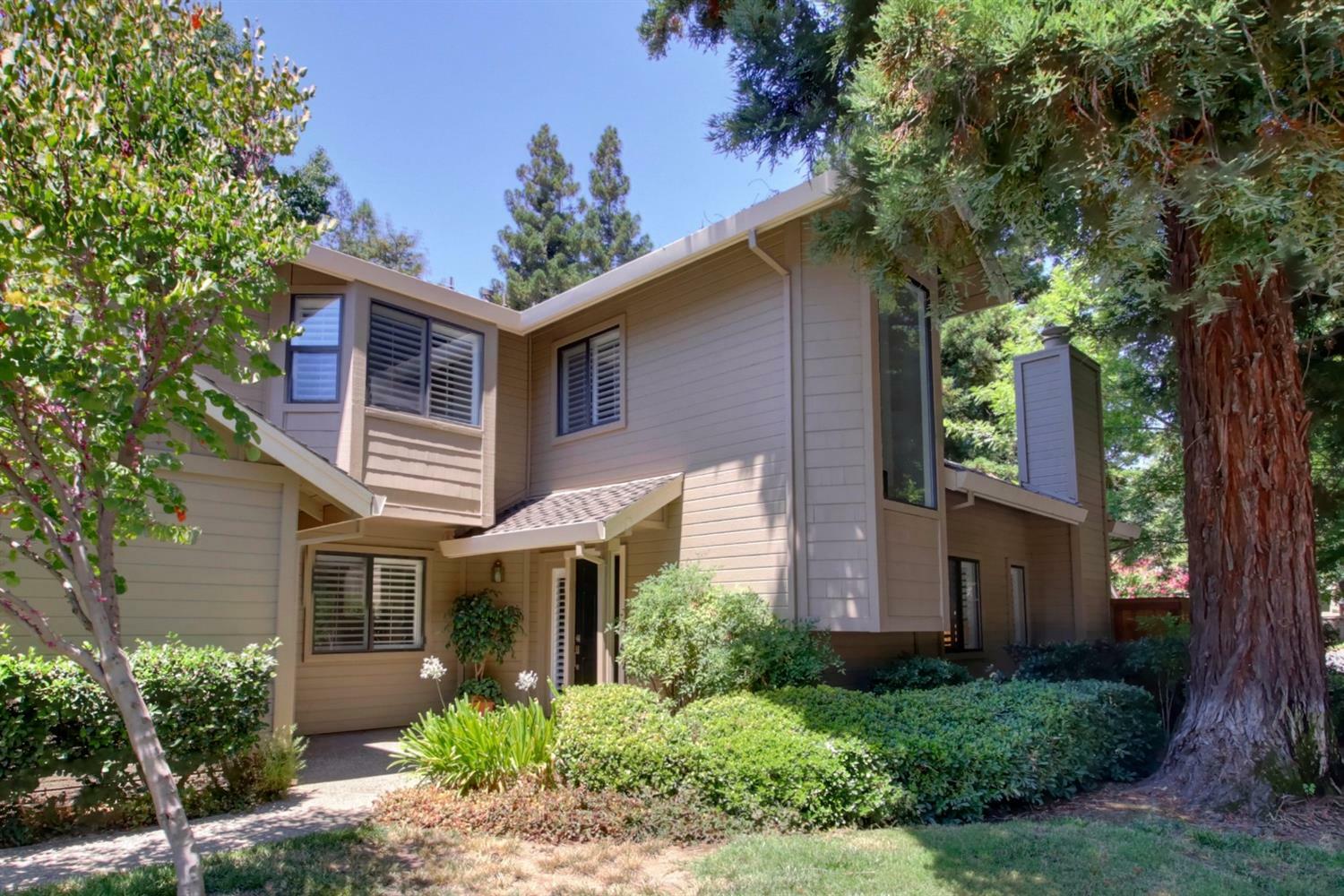 Property Photo:  2124 University Park Drive  CA 95825 