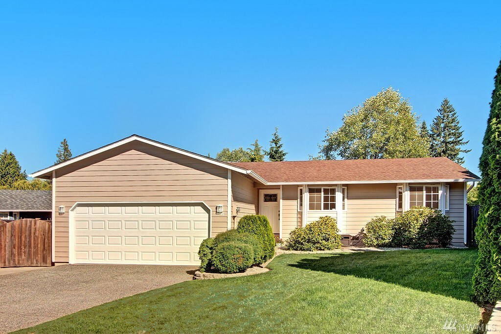 Property Photo: 10715 20th Place W WA 98204