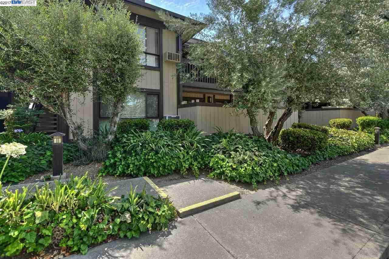 Property Photo: 39090 Presidio Way 133 CA 94538