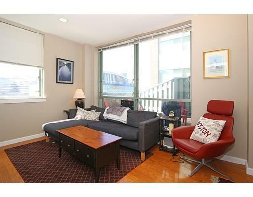 Property Photo:  234 Causeway St 721  MA 02114 