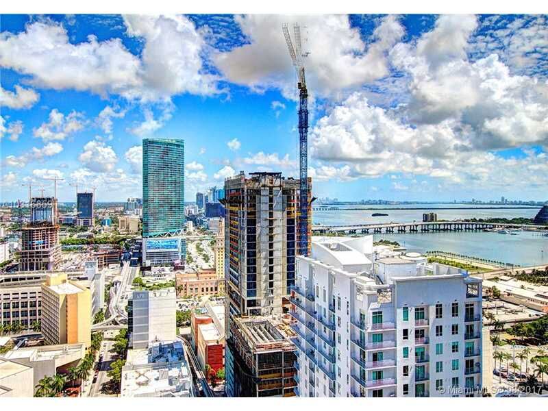 Property Photo:  133 NE 2nd Ave 3011  FL 33132 