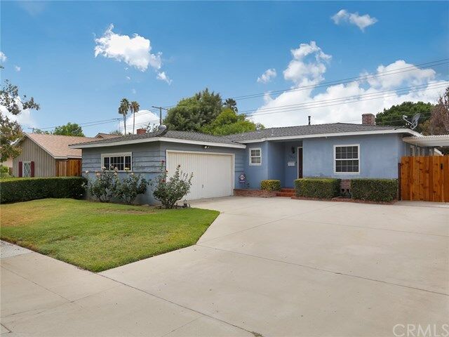 Property Photo: 7327 Ruffner Avenue CA 91406