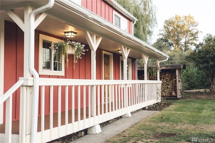 Property Photo: 21 N Nyden Farms Rd WA 98258