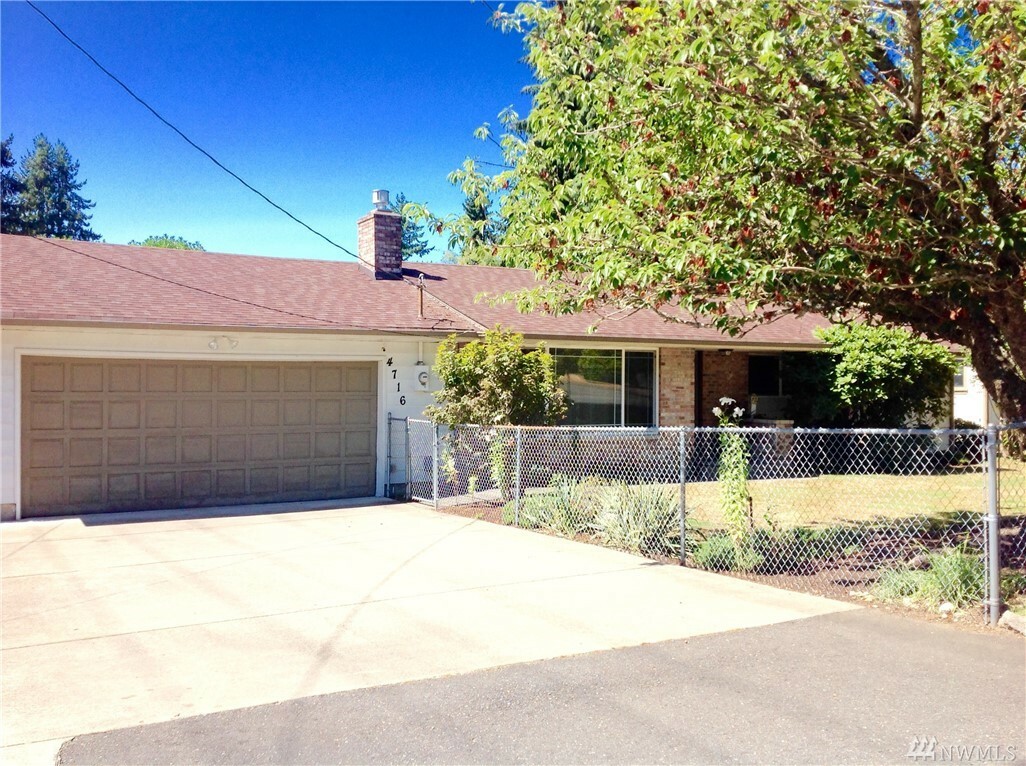 Property Photo:  4716 79th Av Ct W  WA 98466 