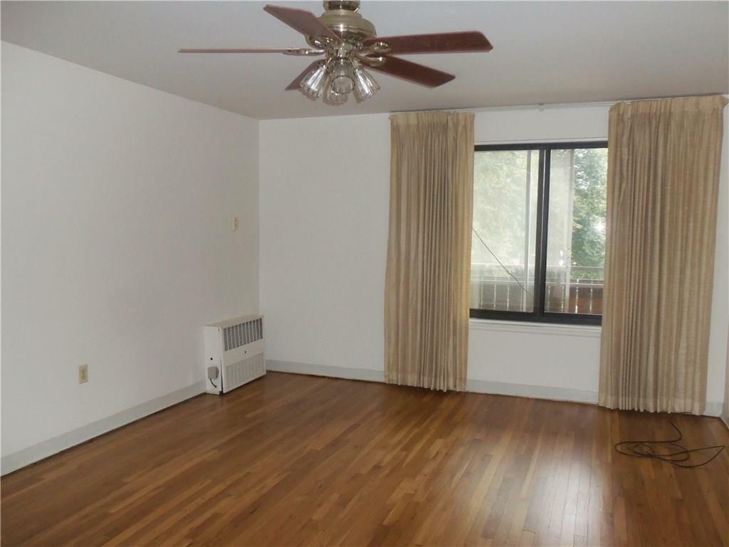 Property Photo:  401 Bellevue Av, Unit#306  RI 02840 