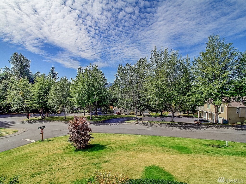 Property Photo:  22412 SE 42nd Terr  WA 98029 