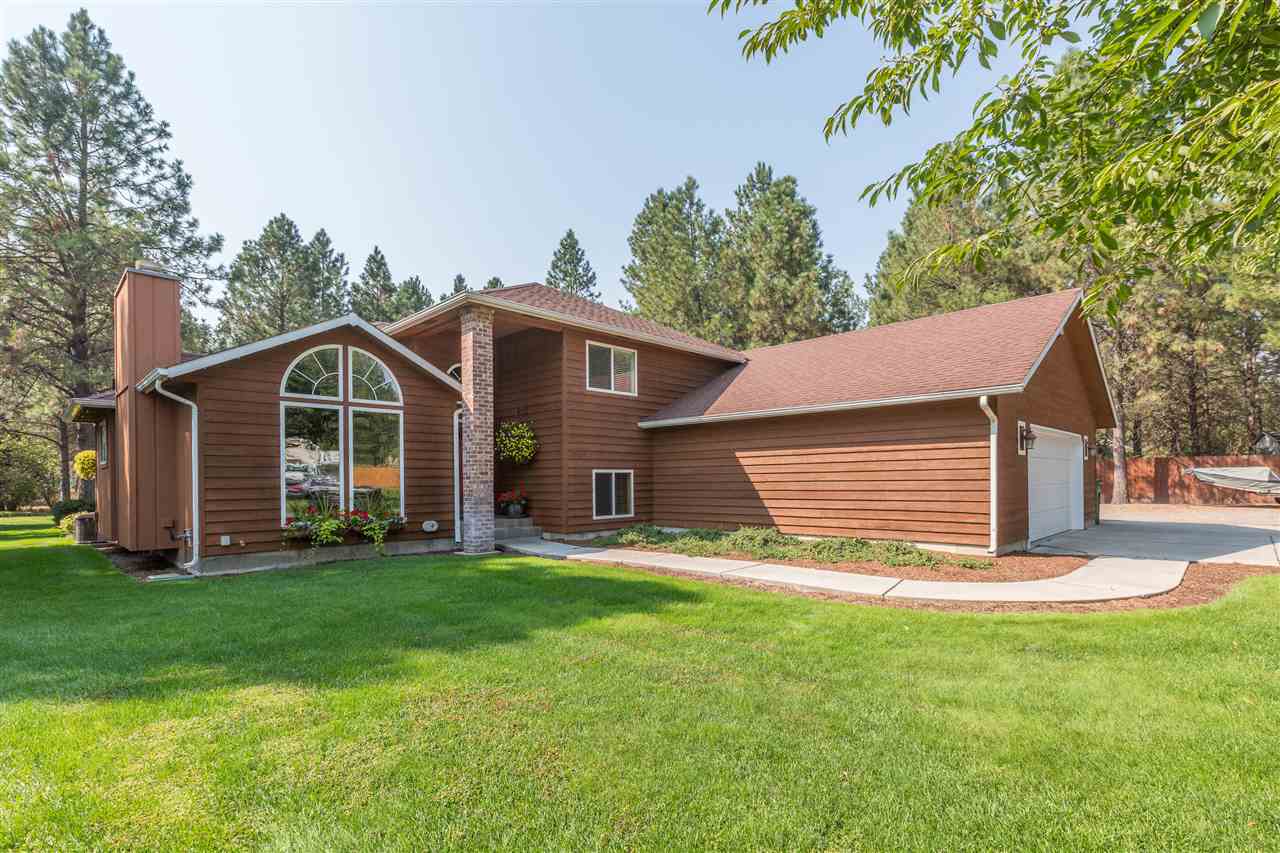 Property Photo: 15425 N Custer Ln WA 99021