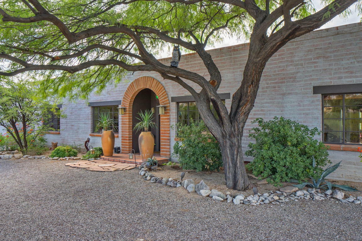 Property Photo: 4420 N Osage Drive AZ 85718