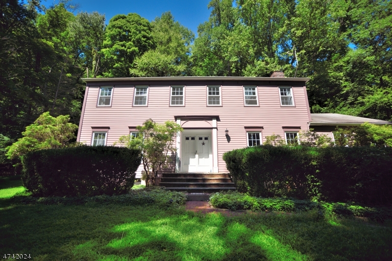 Property Photo: 32 Woodland Rd NJ 07945
