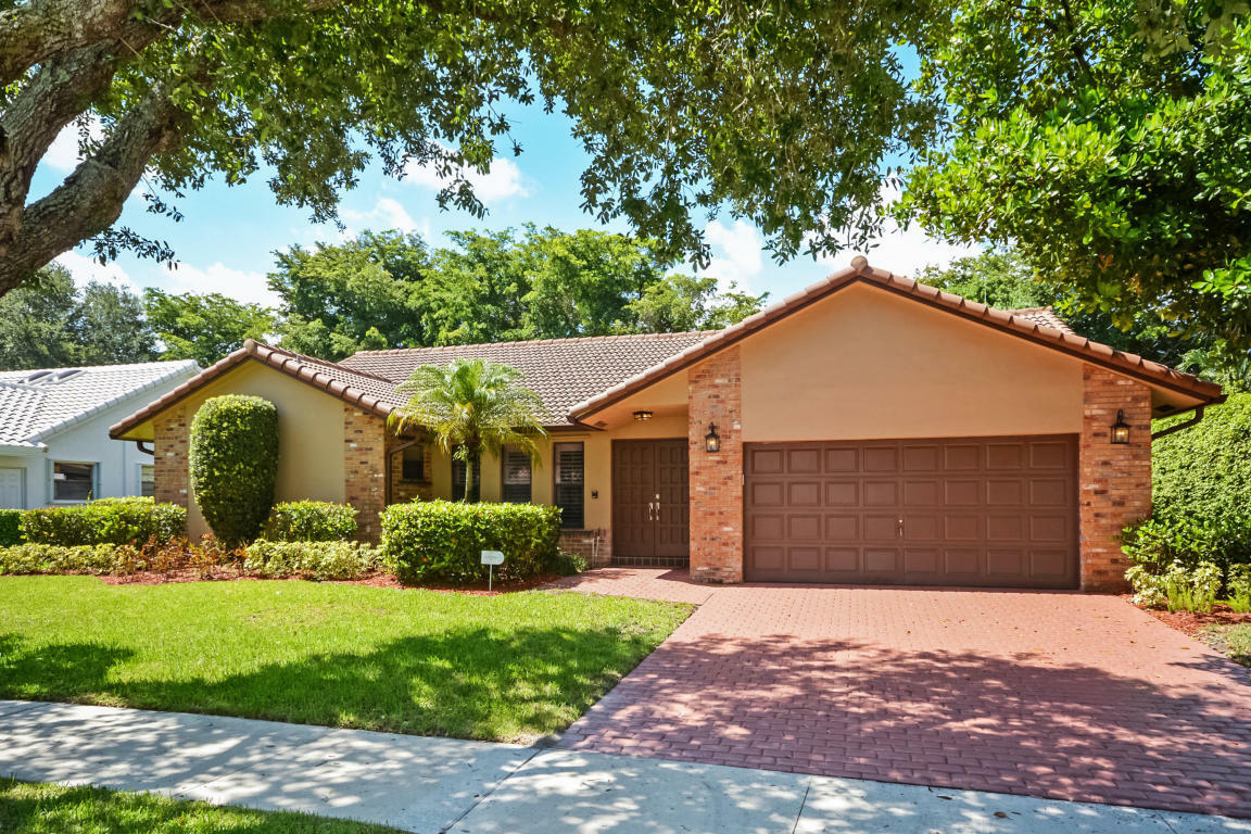 Property Photo: 2524 NW 38th Street FL 33434