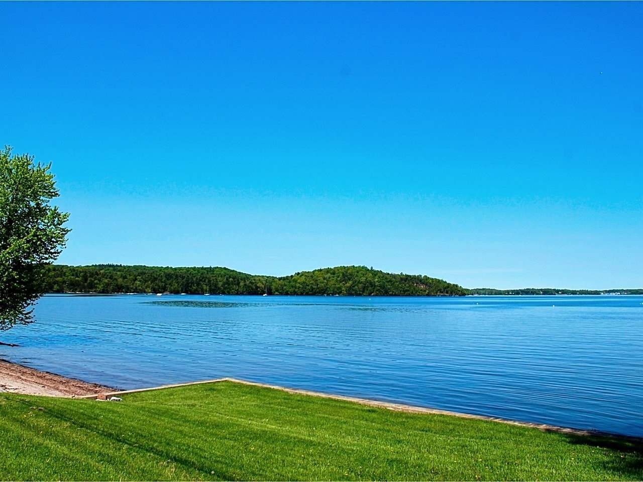 Property Photo: 717 Bay Road VT 05482
