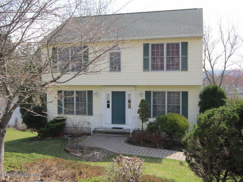 Property Photo:  28 Gap View Heights  PA 18301 