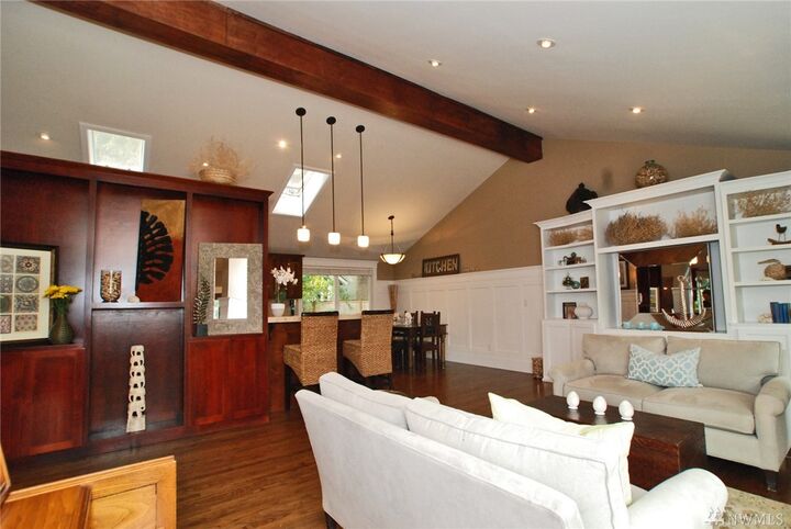 Property Photo:  10544 NE 122nd St  WA 98034 