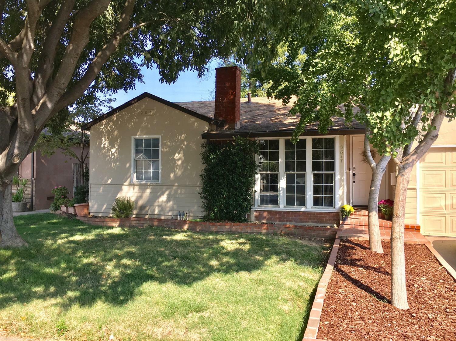 Property Photo:  5617 Nona Way  CA 95824 