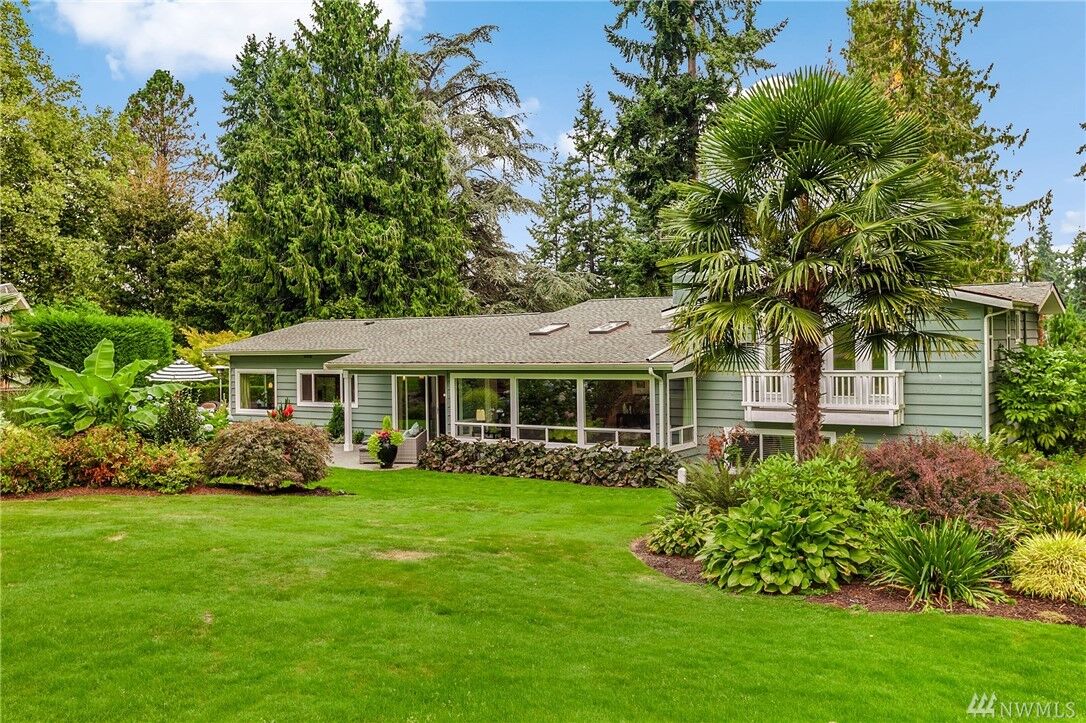 Property Photo:  16307 Inglewood Lane NE  WA 98028 