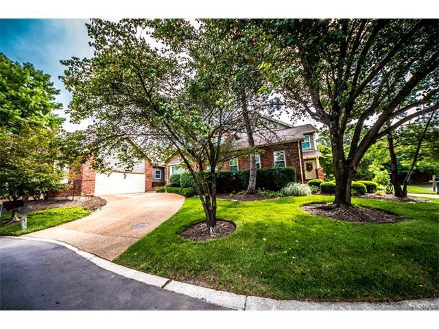 Property Photo:  706 Willow Spring Hill Court   63017 