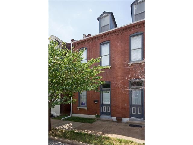 Property Photo:  3309 18th   63118 