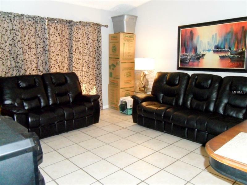 Property Photo: 504 Derby Drive FL 32714