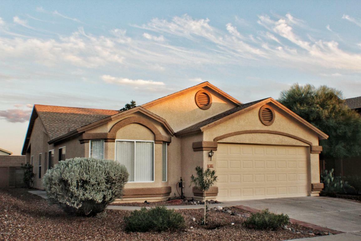 Property Photo:  7839 S Wild Primrose Avenue  AZ 85747 