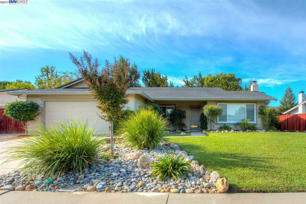 Property Photo:  1956 Heidelberg Drive  CA 94550 